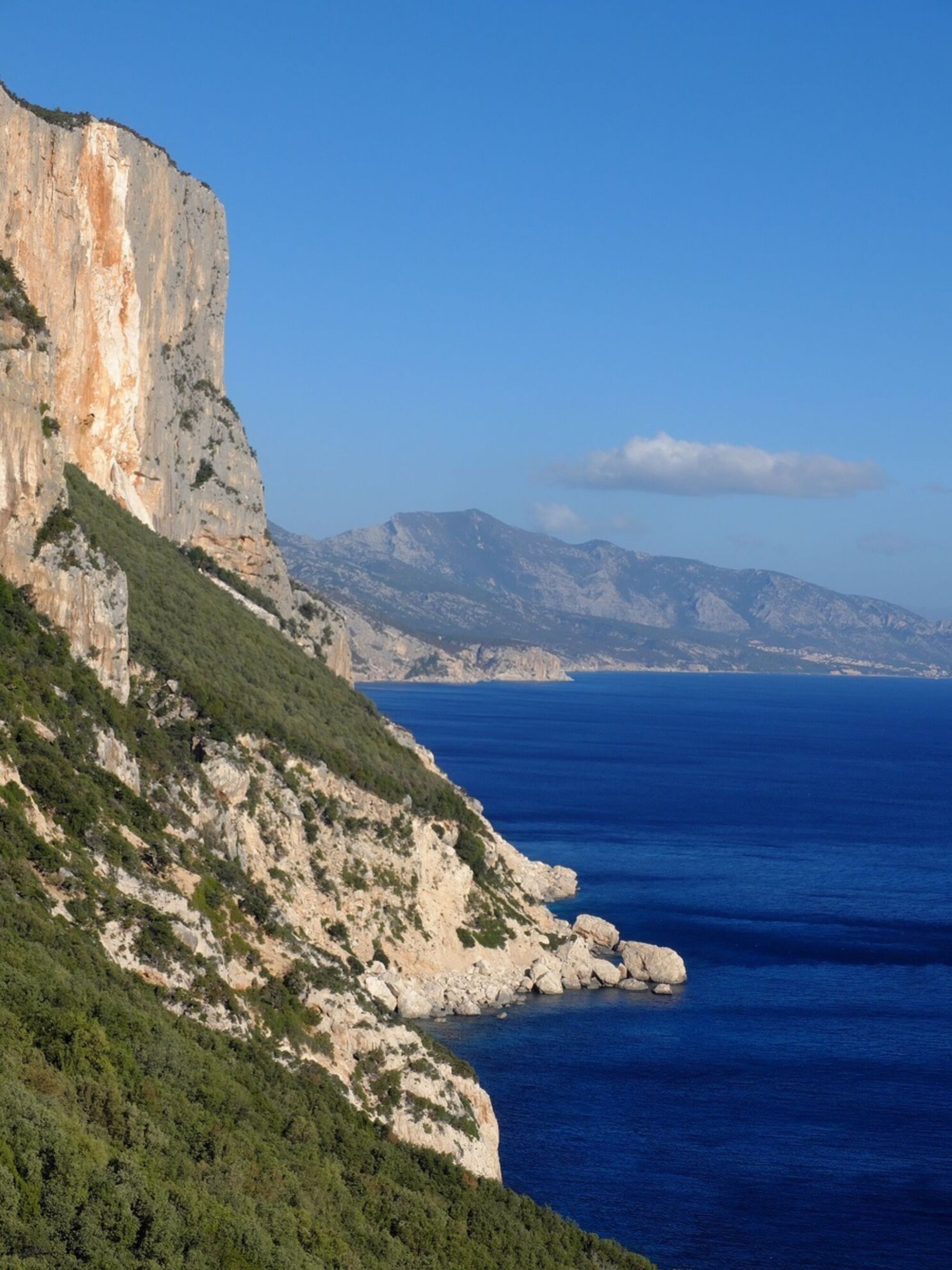 Piccole Storie da Guida Alpina - Ridicolmente Blu